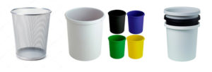 poubelles en plastique a papier